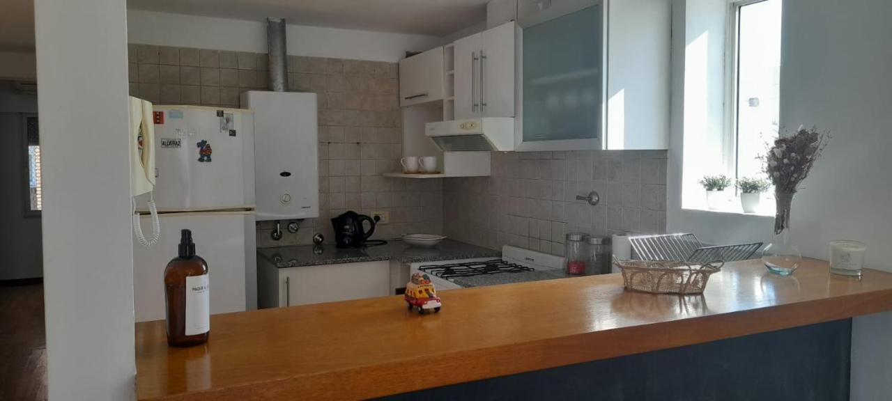 Temporario Balcarce Y Cordoba Apartment